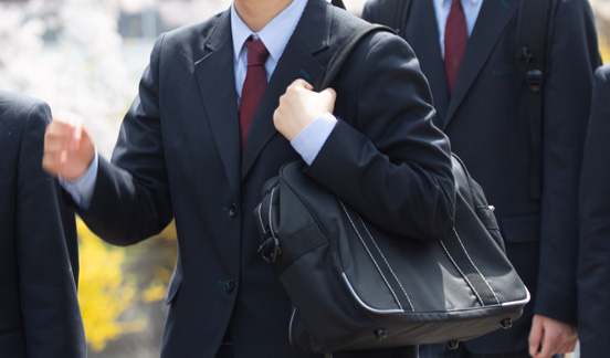 制服・学食について