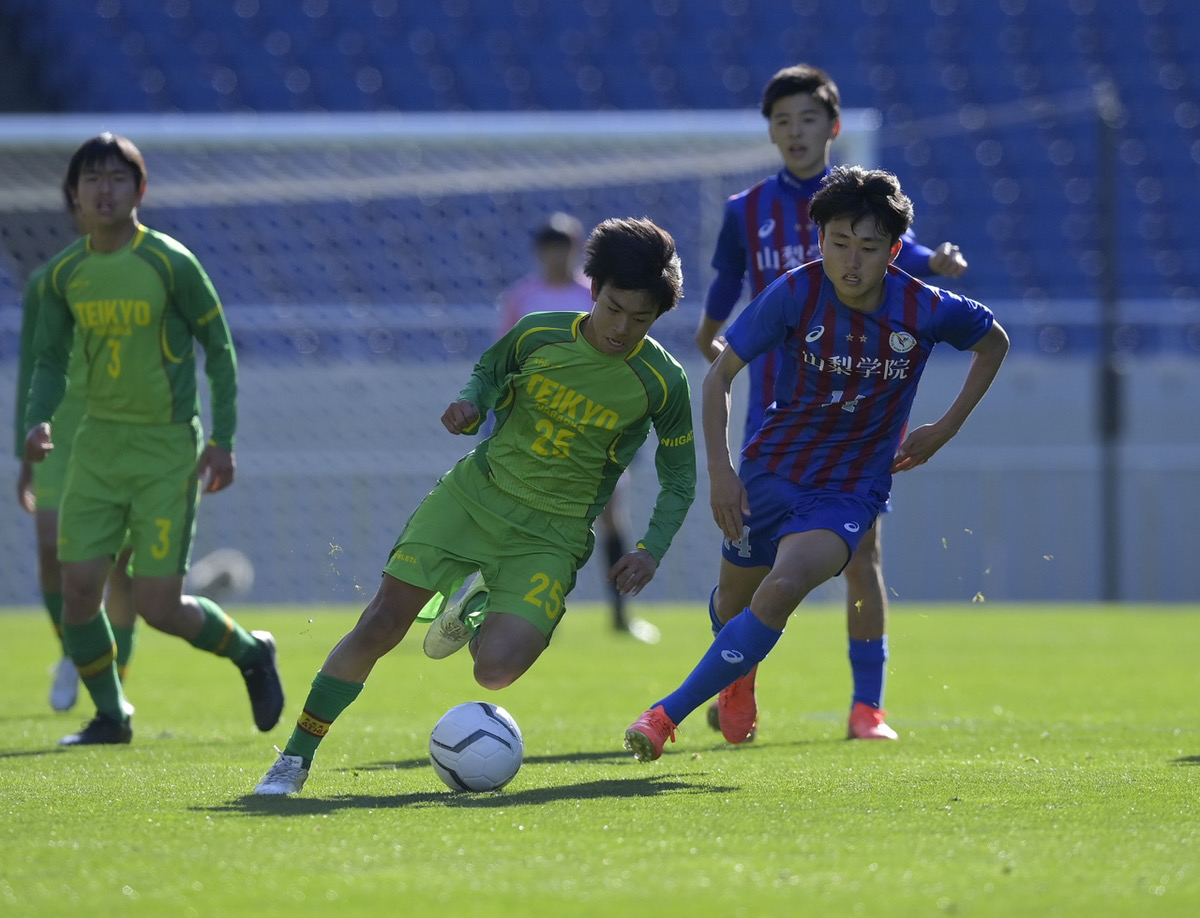 男子サッカー部、全国大会ベスト16